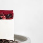 jelly-cake-frame-with-copy-space